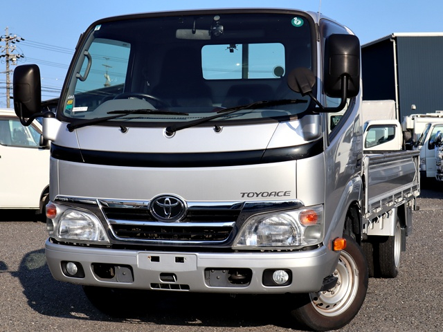 ロングジャストロー　平ボディ　積載1.5t|中古トラックの販売・買取・査定のアイナビ
