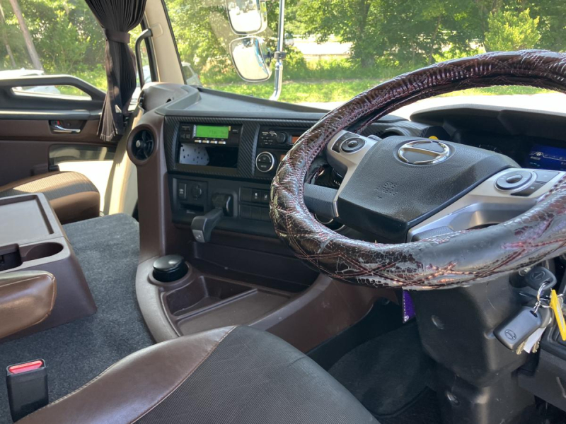 R4 プロフィア ワンオーナー 菱重サブエンジン -35℃設定 買取車|中古トラックの販売・買取・査定のアイナビ