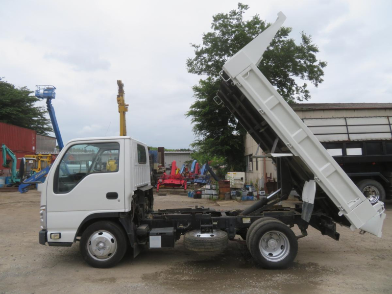 車検付低走行エルフ4NO小型 車輛総重量5t未満 極東2t低床ダンプ|中古トラックの販売・買取・査定のアイナビ