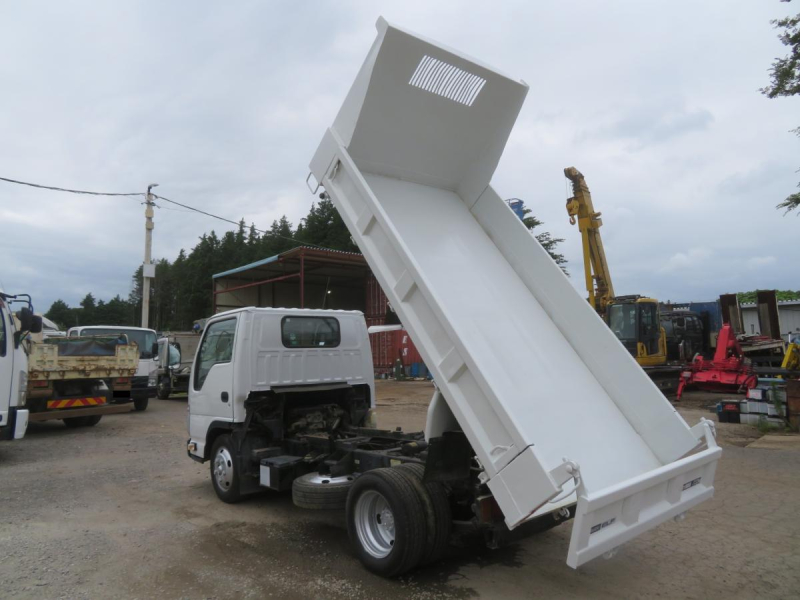 車検付低走行エルフ4NO小型 車輛総重量5t未満 極東2t低床ダンプ|中古トラックの販売・買取・査定のアイナビ