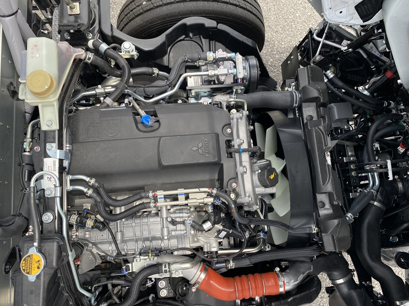 キャンター　標準10尺　-30℃設定　サイドドア付　ラッシング1段　積載2,000㎏　DUONIC|中古トラックの販売・買取・査定のアイナビ