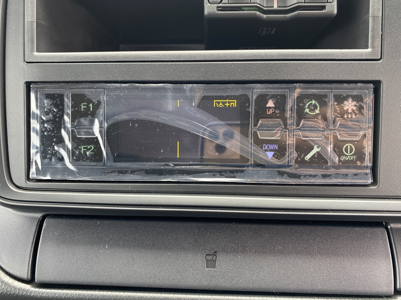 キャンター　標準10尺　-30℃設定　サイドドア付　ラッシング1段　積載2,000㎏　DUONIC|中古トラックの販売・買取・査定のアイナビ