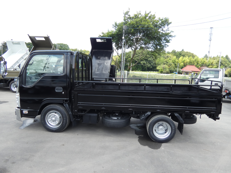 H30　2トン 平ボディ マニュアル　260601|中古トラックの販売・買取・査定のアイナビ