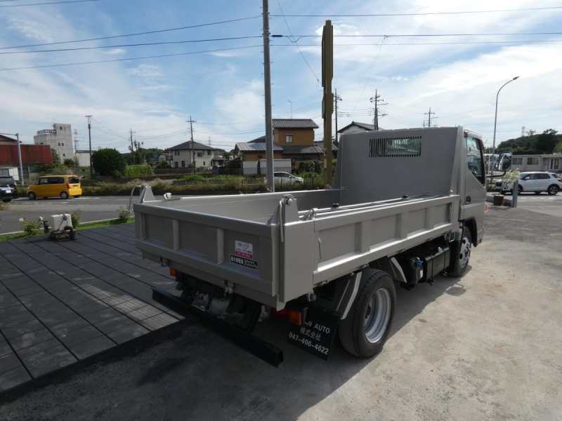 H30　3トン　ダンプ　マニュアル　ETC 260708|中古トラックの販売・買取・査定のアイナビ
