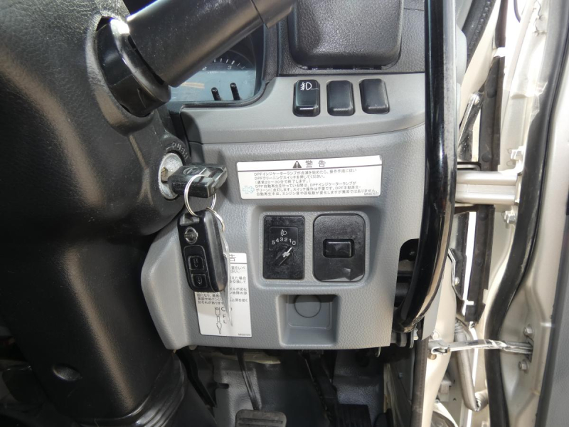 H30　3トン　ダンプ　マニュアル　ETC 260708|中古トラックの販売・買取・査定のアイナビ