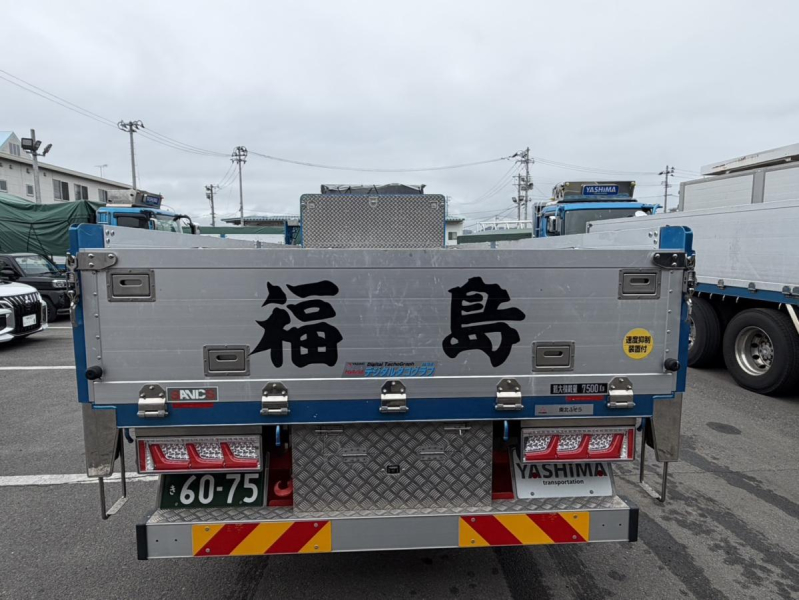 R6　 増トンアルミブロック ワイド 6万km ワンオーナー車|中古トラックの販売・買取・査定のアイナビ