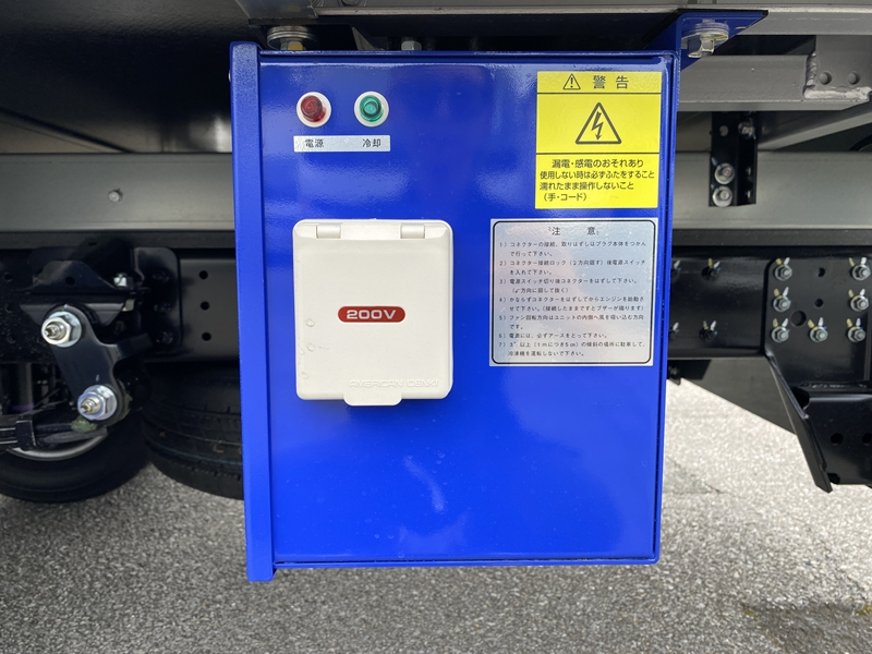 キャンター　標準ロング　-30℃設定　サイドドア　スタンバイ付　ラッシング2段　積載2,000㎏　DUONIC|中古トラックの販売・買取・査定のアイナビ