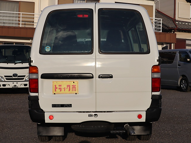 ルートバン 積載1250KG　車両総重量3425Kg|中古トラックの販売・買取・査定のアイナビ
