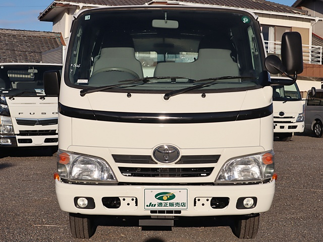 ルートバン 積載1250KG　車両総重量3425Kg|中古トラックの販売・買取・査定のアイナビ