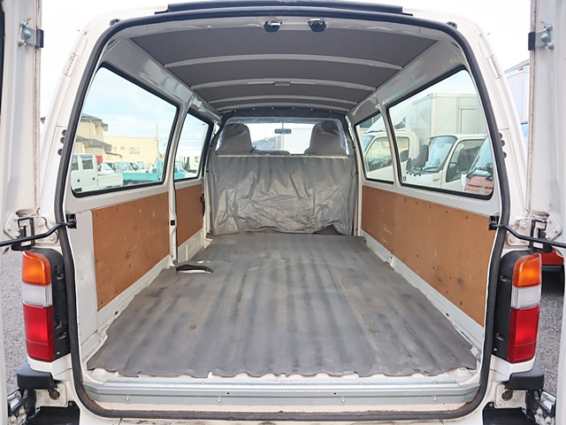 ルートバン 積載1250KG　車両総重量3425Kg|中古トラックの販売・買取・査定のアイナビ