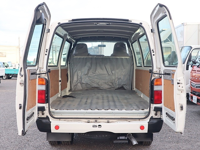 ルートバン 積載1250KG　車両総重量3425Kg|中古トラックの販売・買取・査定のアイナビ