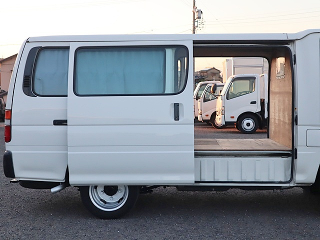 ルートバン　積載2t|中古トラックの販売・買取・査定のアイナビ