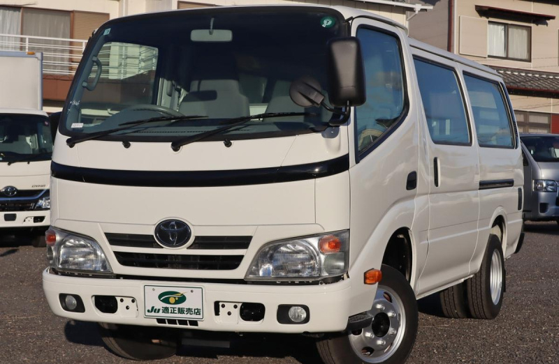 ルートバン 積載1250KG　車両総重量3425Kg|中古トラックの販売・買取・査定のアイナビ