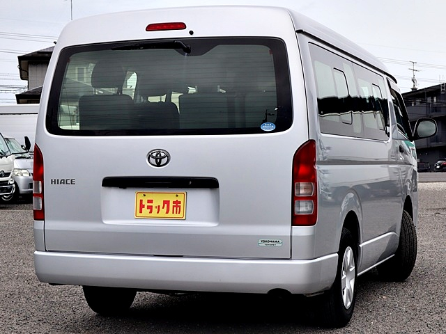 10人乗り DX セーフティセンス 4WD|中古トラックの販売・買取・査定のアイナビ