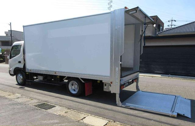 日野 バン車 デュトロ|中古トラックの販売・買取・査定のアイナビ