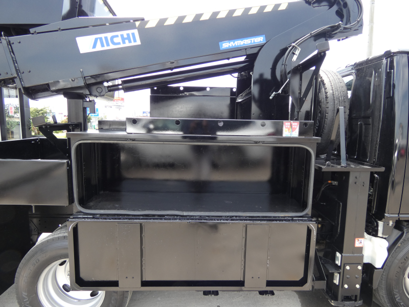 H30 高所作業車　マニュアル　電動ミラー　バックカメラ　260609|中古トラックの販売・買取・査定のアイナビ