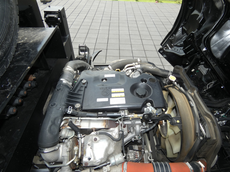 H30 高所作業車　マニュアル　電動ミラー　バックカメラ　260609|中古トラックの販売・買取・査定のアイナビ