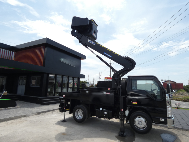 H30 高所作業車　マニュアル　電動ミラー　バックカメラ　260609|中古トラックの販売・買取・査定のアイナビ