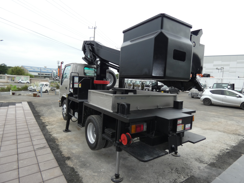 H23 高所作業車　マニュアル　電動ミラー　ETC　260611|中古トラックの販売・買取・査定のアイナビ