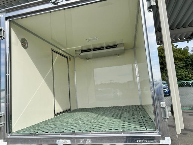 日産 その他|中古トラックの販売・買取・査定のアイナビ