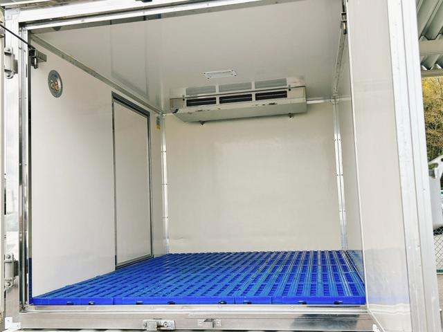 日産 その他|中古トラックの販売・買取・査定のアイナビ