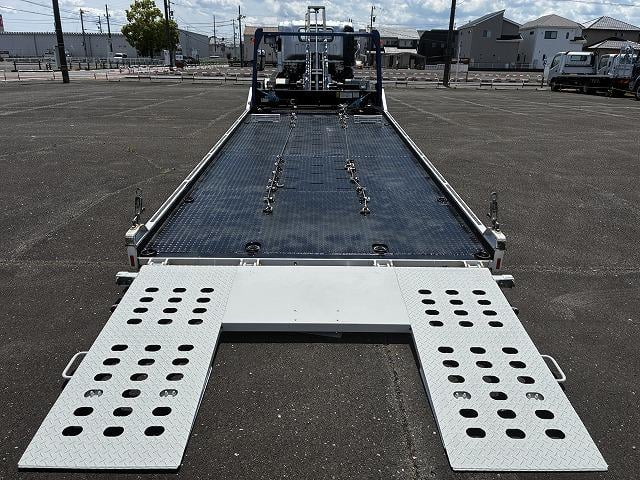 いすゞ 特殊車両|中古トラックの販売・買取・査定のアイナビ