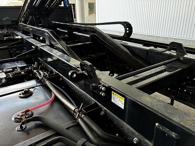 いすゞ 特殊車両|中古トラックの販売・買取・査定のアイナビ