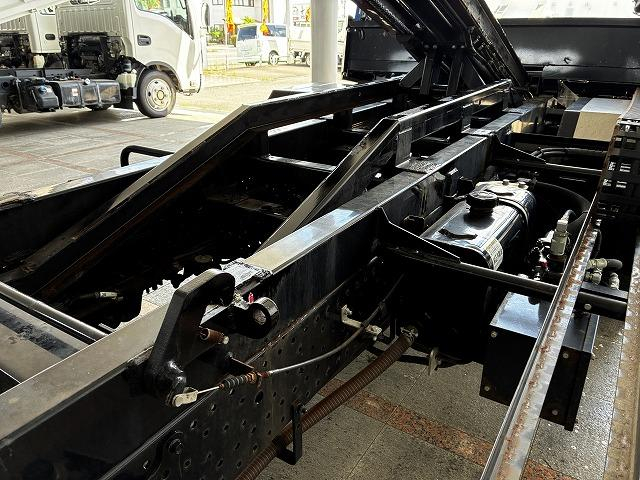 いすゞ 特殊車両|中古トラックの販売・買取・査定のアイナビ