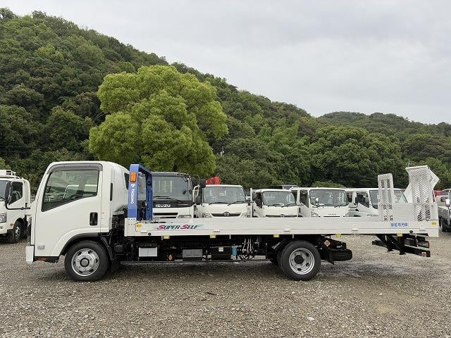 いすゞ 特殊車両|中古トラックの販売・買取・査定のアイナビ
