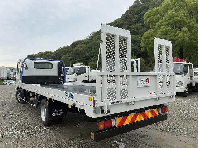 いすゞ 特殊車両|中古トラックの販売・買取・査定のアイナビ