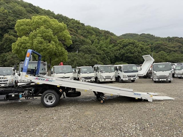 いすゞ 特殊車両|中古トラックの販売・買取・査定のアイナビ