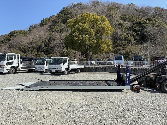 三菱ふそう 特殊車両 キャンター|中古トラックの販売・買取・査定のアイナビ