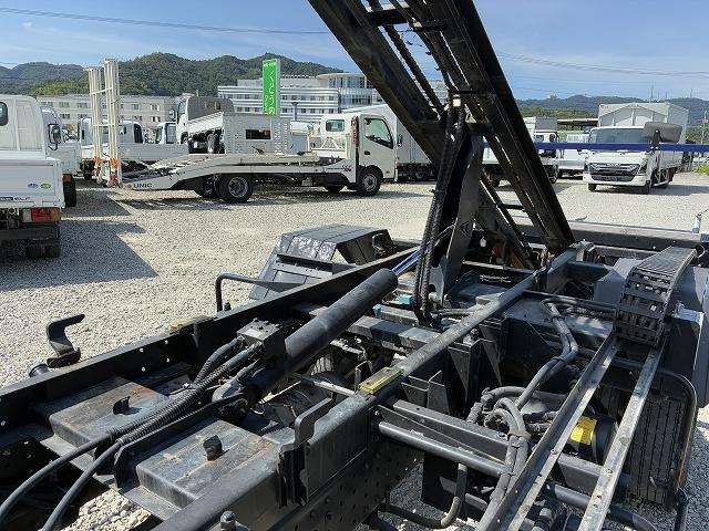 日産 特殊車両|中古トラックの販売・買取・査定のアイナビ