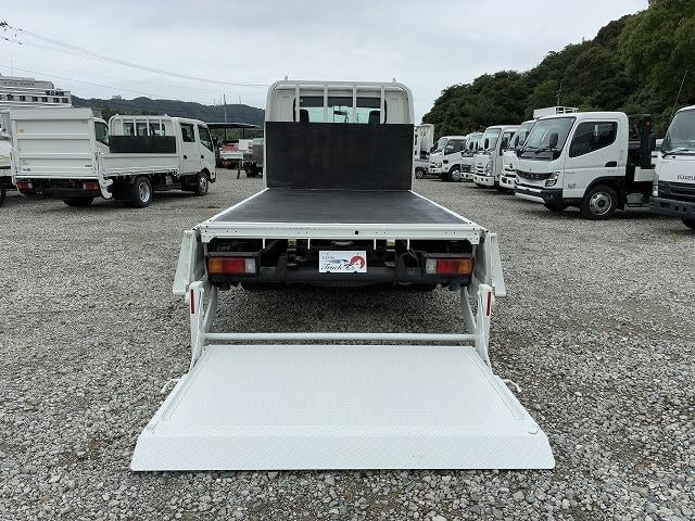 日野 Wキャブ デュトロ|中古トラックの販売・買取・査定のアイナビ
