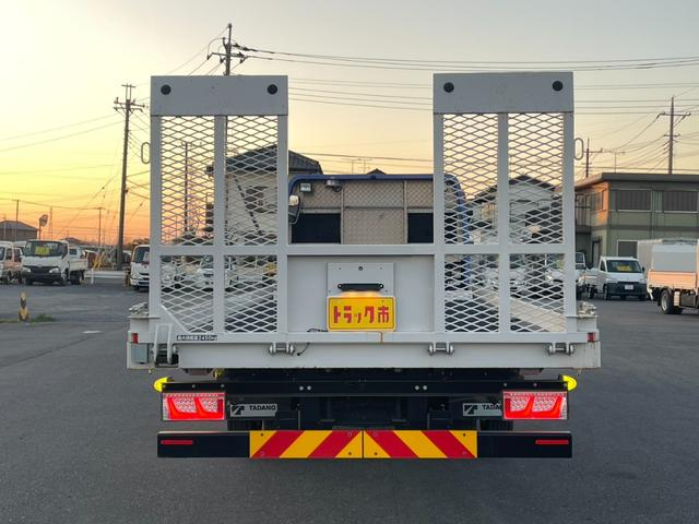 日野 特殊車両|中古トラックの販売・買取・査定のアイナビ