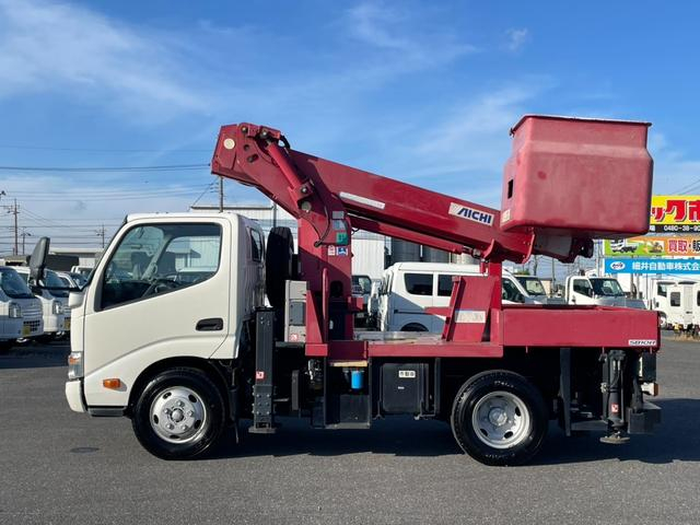 日野 特殊車両 デュトロ|中古トラックの販売・買取・査定のアイナビ
