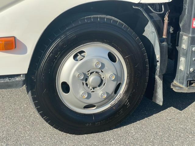 日野 特殊車両 デュトロ|中古トラックの販売・買取・査定のアイナビ