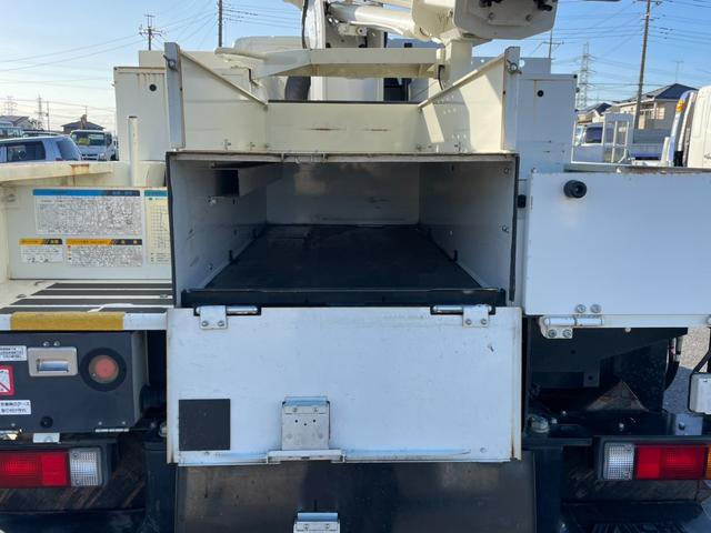 三菱ふそう 特殊車両 キャンター|中古トラックの販売・買取・査定のアイナビ