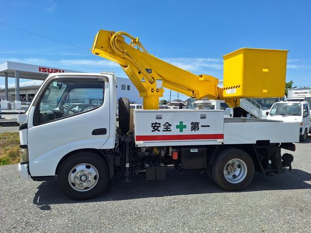 日野 特殊車両 デュトロ|中古トラックの販売・買取・査定のアイナビ
