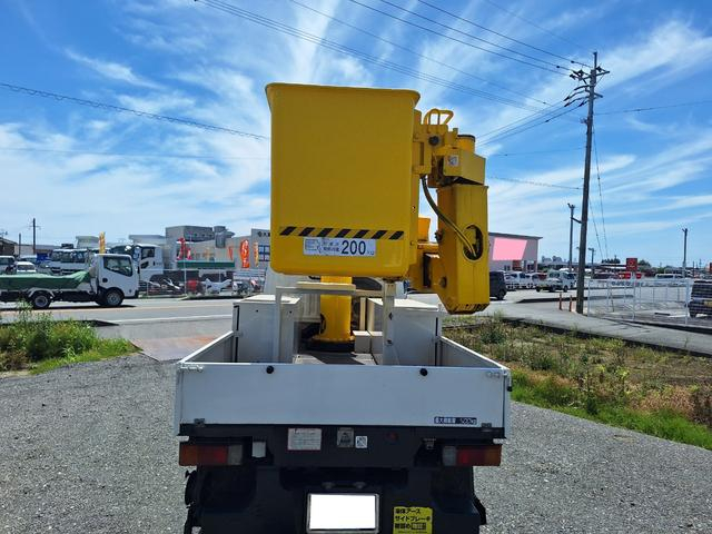 日野 特殊車両 デュトロ|中古トラックの販売・買取・査定のアイナビ