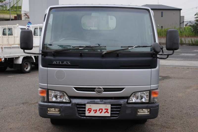 H18　アトラス　平ボディ　積載1.3t　9尺|中古トラックの販売・買取・査定のアイナビ