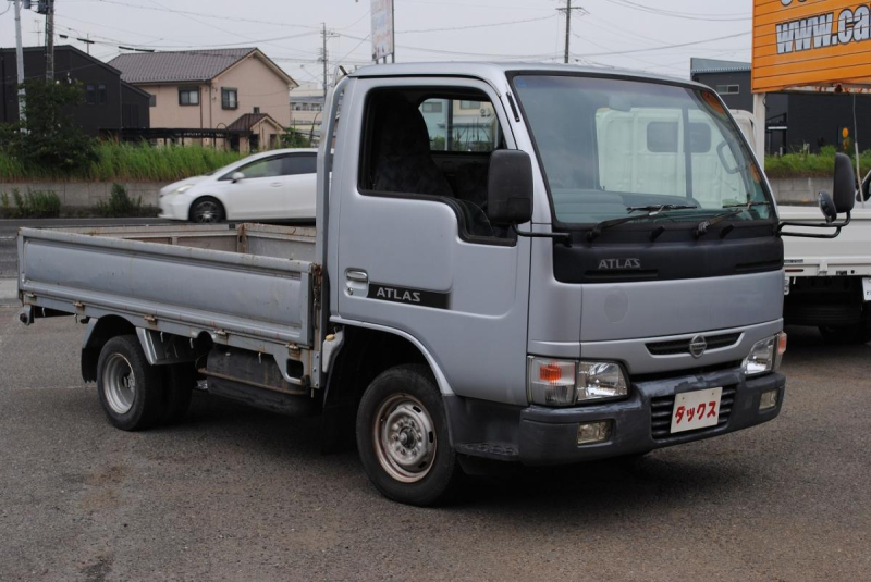 H18　アトラス　平ボディ　積載1.3t　9尺|中古トラックの販売・買取・査定のアイナビ