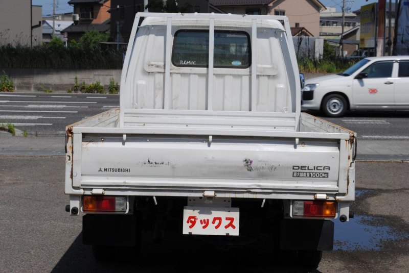 H17　デリカトラック　平ボディ　積載1t|中古トラックの販売・買取・査定のアイナビ