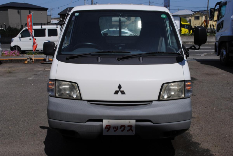 H17　デリカトラック　平ボディ　積載1t|中古トラックの販売・買取・査定のアイナビ