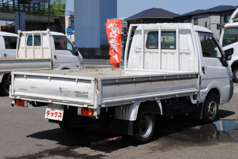 H17　デリカトラック　平ボディ　積載1t|中古トラックの販売・買取・査定のアイナビ