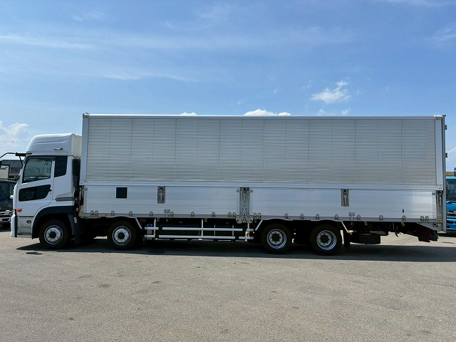 後輪エアサス 380馬力 エスコット セミオートマ AT 10t 25t|中古トラックの販売・買取・査定のアイナビ