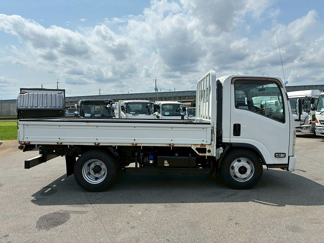 車検付 150馬力 6速マニュアル MT 小型 キャブオーバー|中古トラックの販売・買取・査定のアイナビ