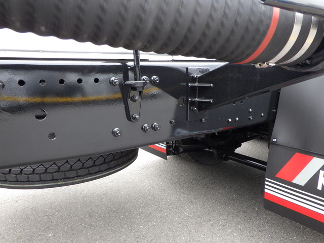 三菱 2PG-FU84GZ 粉粒体運搬車 3槽式 ジェットパック 10t超|中古トラックの販売・買取・査定のアイナビ