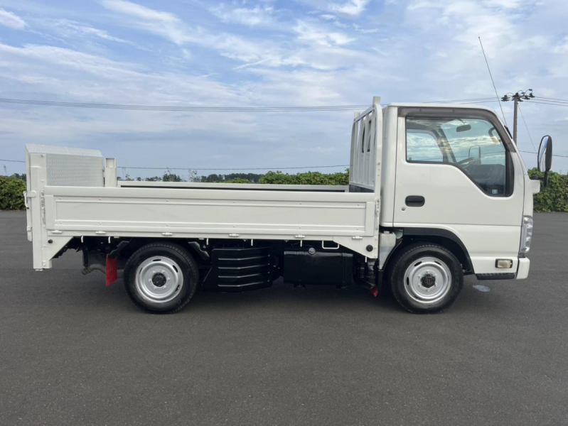平成25年 エルフ 平ボディー パワーゲート 切換4WD 準中型|中古トラックの販売・買取・査定のアイナビ