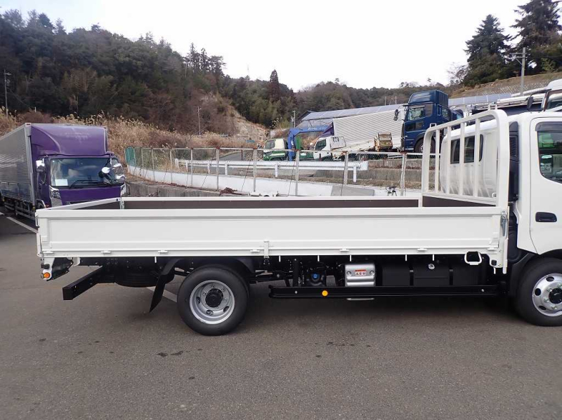 ワイド　ロング　木平　最大積載2950KG　日野自動車　6速　150PS|中古トラックの販売・買取・査定のアイナビ